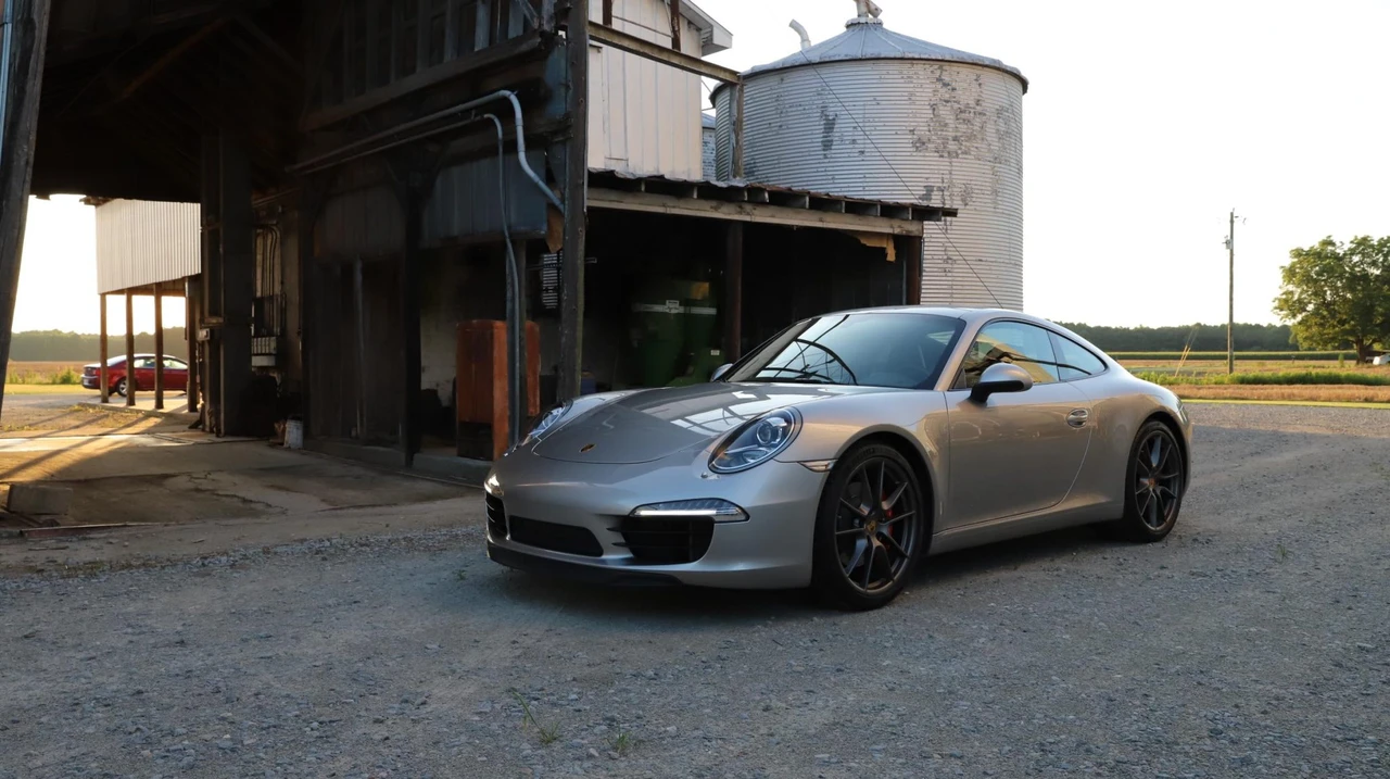 2013 Porsche 991 Carrera S - Image 2 of 31