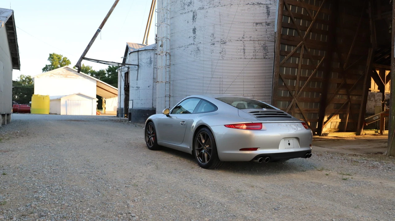 2013 Porsche 991 Carrera S - Image 24 of 31