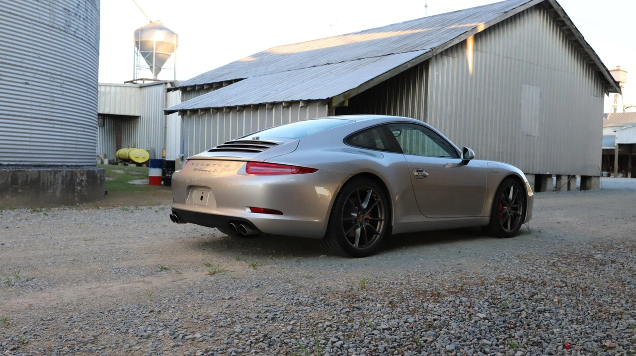 2013 Porsche 991 Carrera S - Image 16 of 31