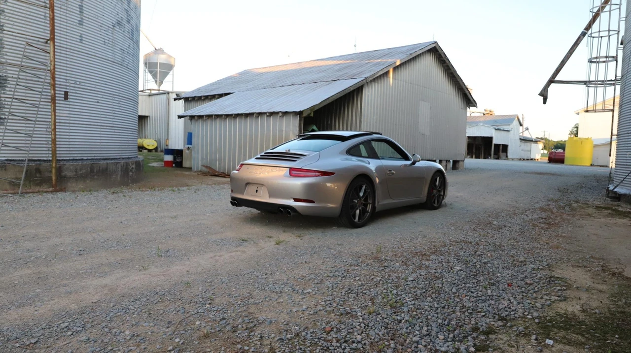 2013 Porsche 991 Carrera S - Image 17 of 31