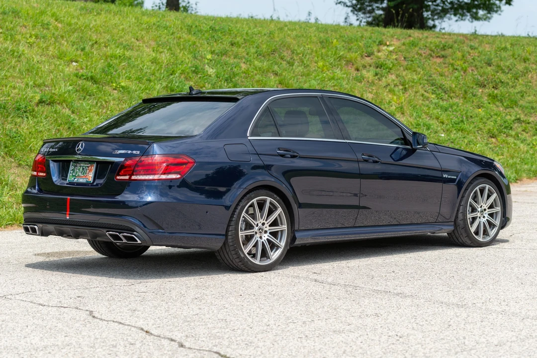2014 Mercedes-Benz W212 E 63 AMG - Image 5 of 31