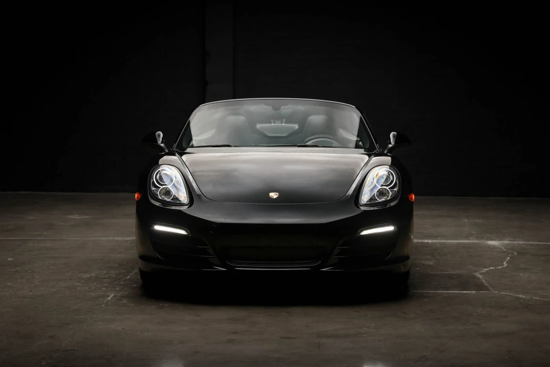 2014 Porsche 981 Boxster - Image 9 of 31