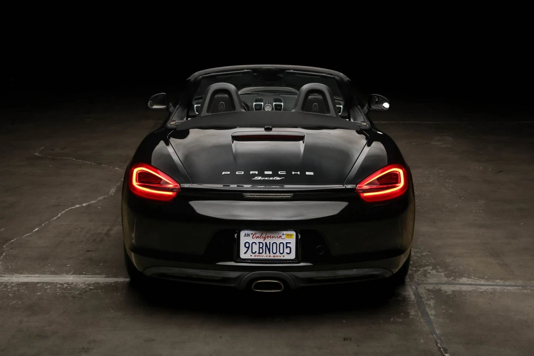 2014 Porsche 981 Boxster - Image 24 of 31