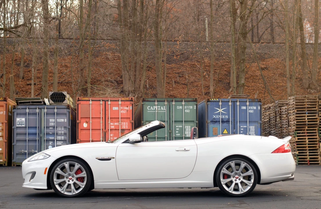 2015 Jaguar X150 XKR - Image 24 of 31