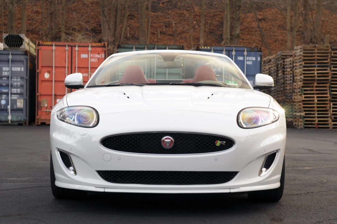 2015 Jaguar X150 XKR - Image 20 of 31