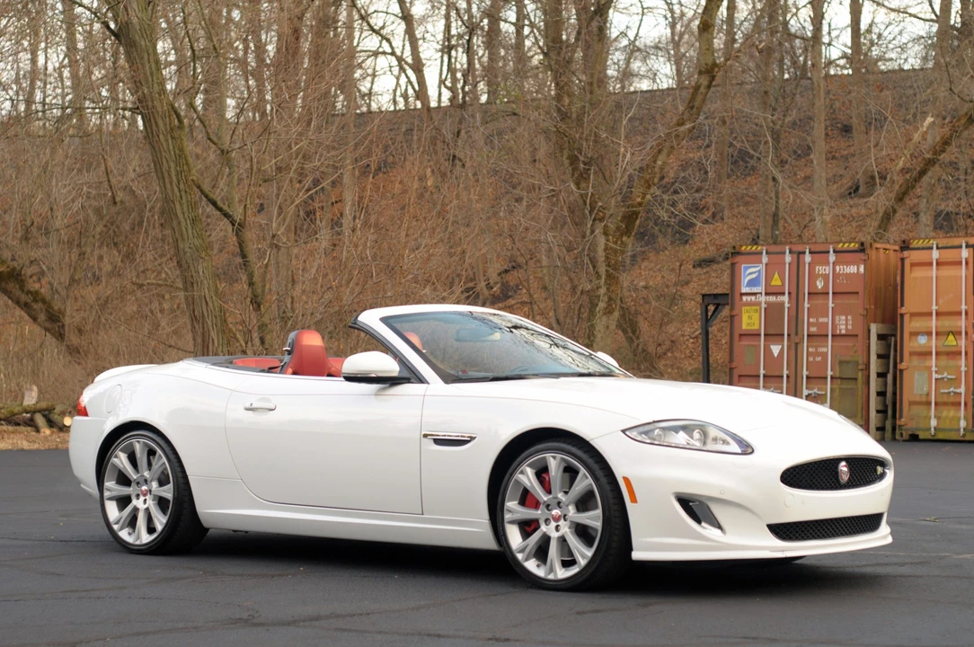 2015 Jaguar X150 XKR - Image 18 of 31
