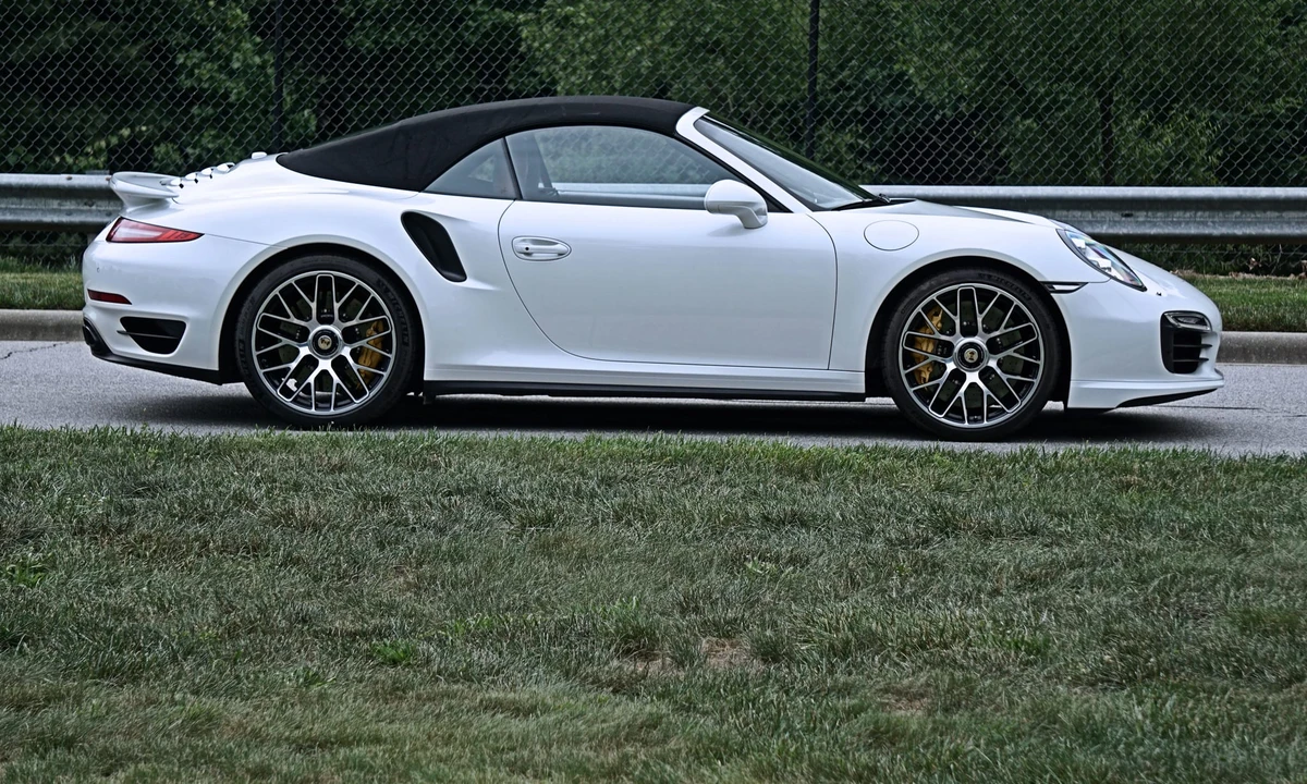 2015 Porsche 991 Turbo S - Image 8 of 31
