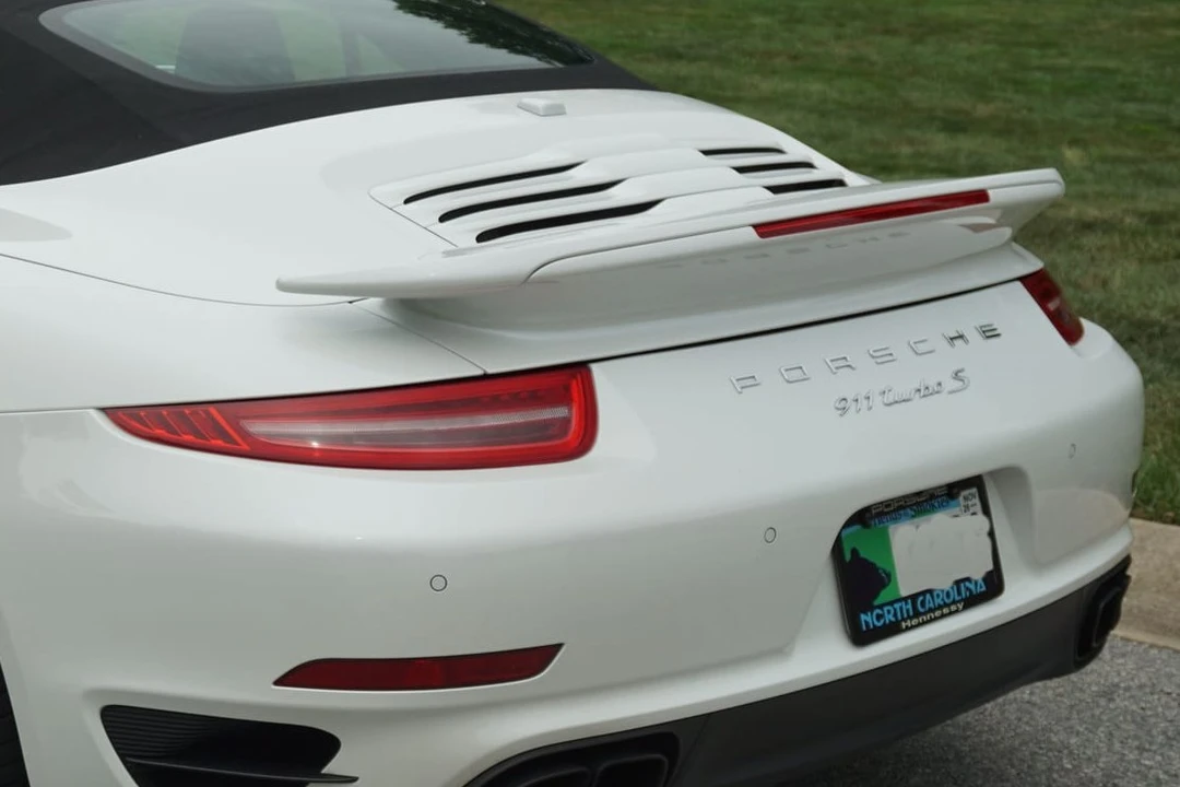 2015 Porsche 991 Turbo S - Image 23 of 31