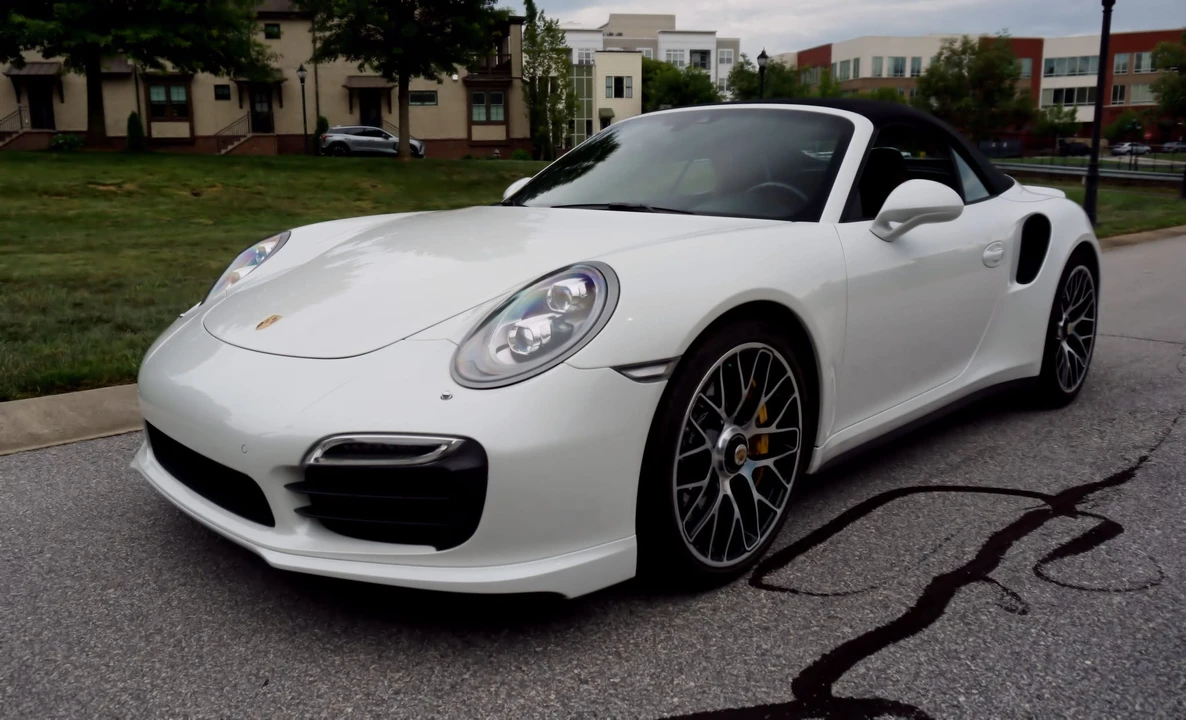 2015 Porsche 991 Turbo S - Image 2 of 31