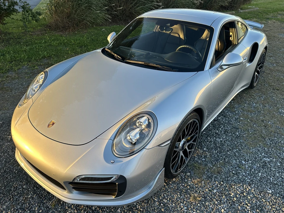 2015 Porsche 991 Turbo - Image 6 of 31