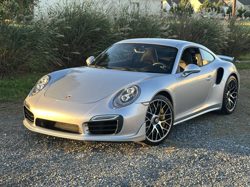 2015 Porsche 991 Turbo - Image 4 of 31