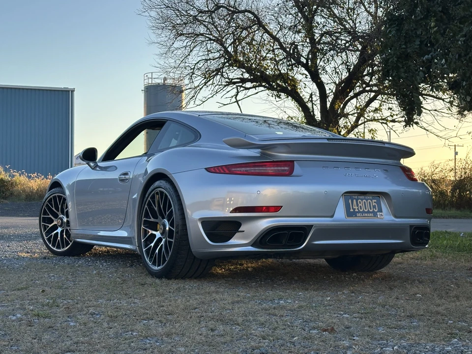 2015 Porsche 991 Turbo - Image 25 of 31