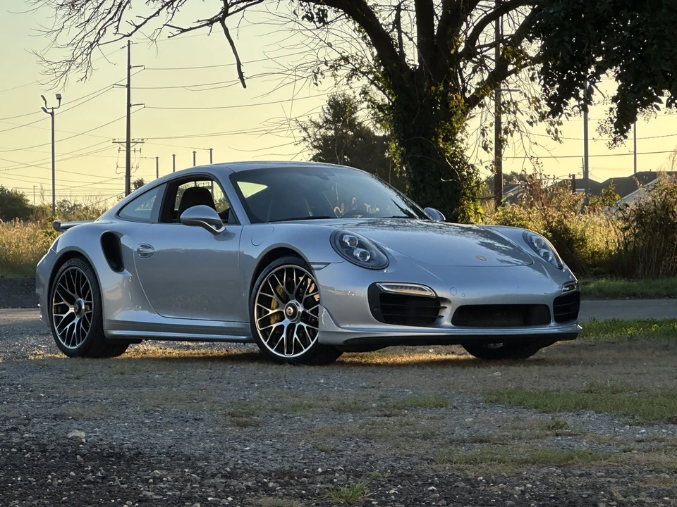 2015 Porsche 991 Turbo - Image 9 of 31