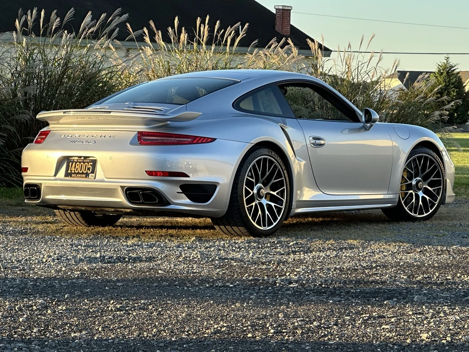 2015 Porsche 991 Turbo - Image 18 of 31