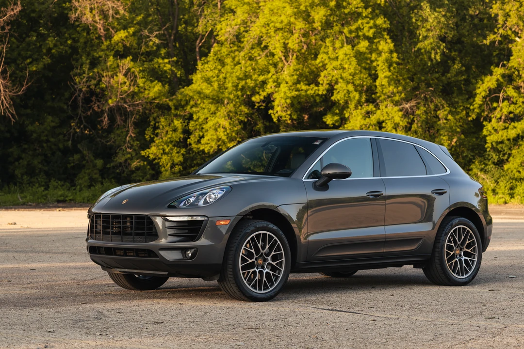 2015 Porsche Macan S - Image 17 of 31