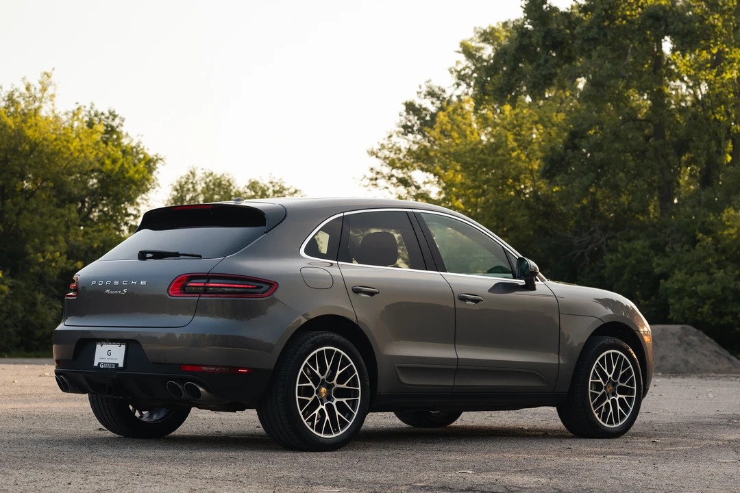 2015 Porsche Macan S - Image 21 of 31