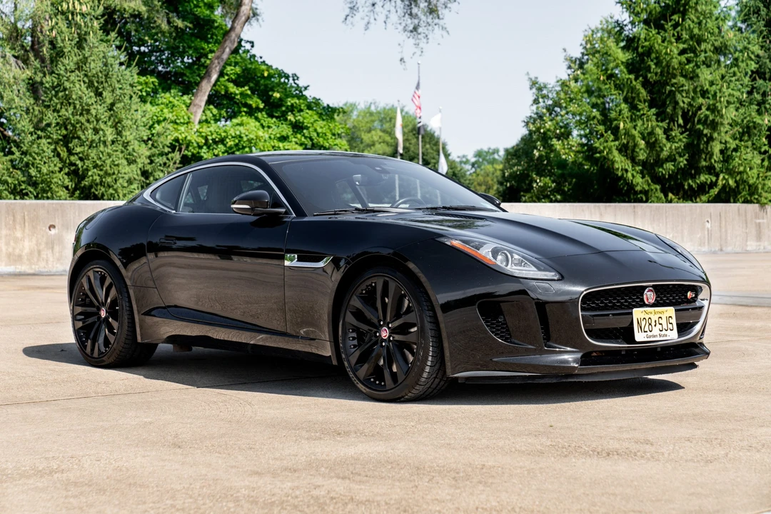2016 Jaguar F-Type 1st Gen - Image 4 of 31