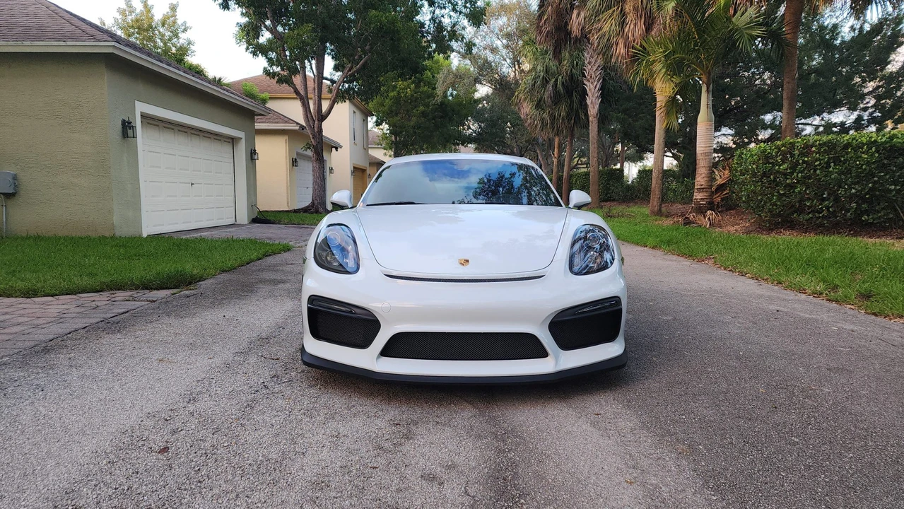 2016 Porsche 981 Cayman GT4 - Image 5 of 31