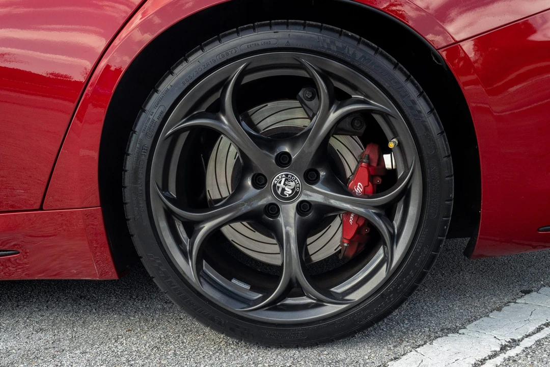 2017 Alfa Romeo Giulia Quadrifoglio - Image 31 of 31
