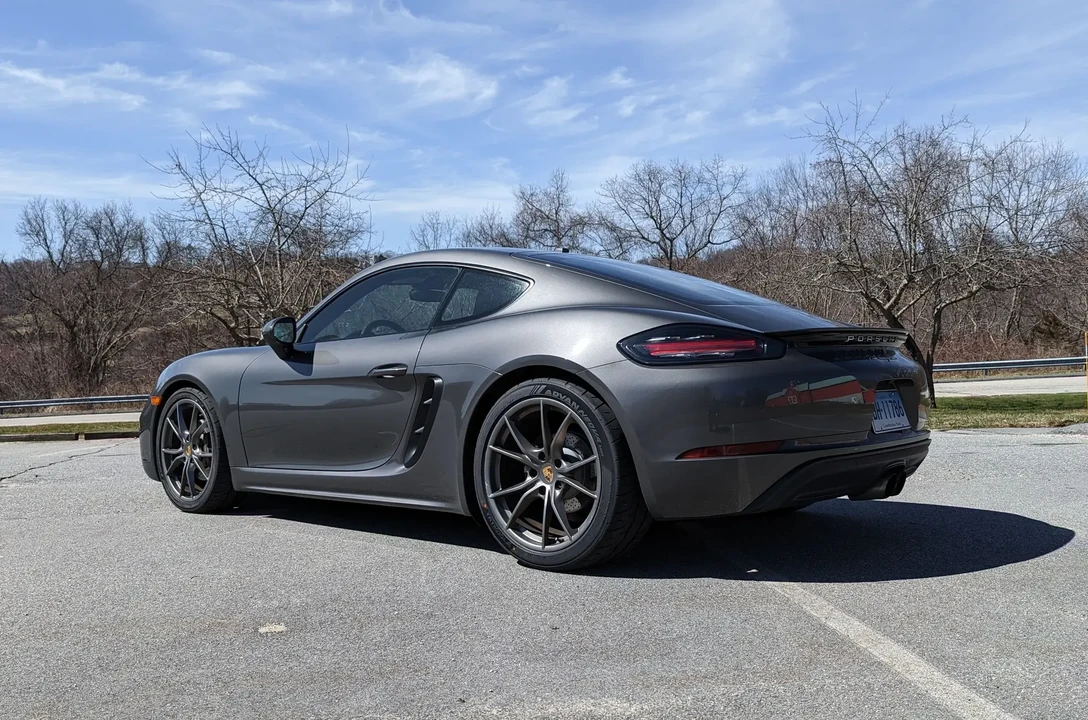 2017 Porsche 718 Cayman - Image 6 of 6