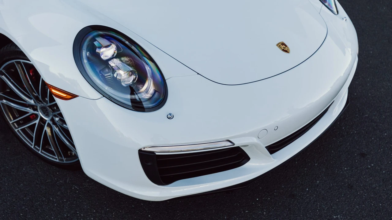 2017 Porsche 991 Carrera 4S - Image 10 of 31