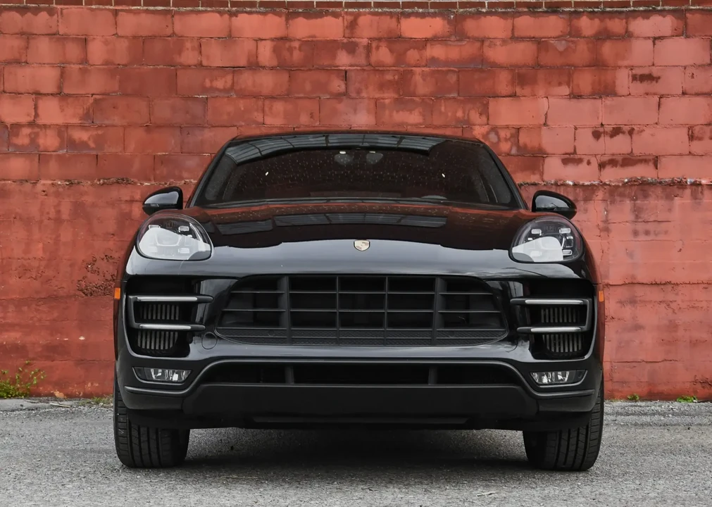 2017 Porsche Macan Turbo - Image 2 of 6