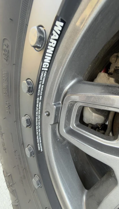 2021 Jeep JL Wrangler - Image 25 of 31