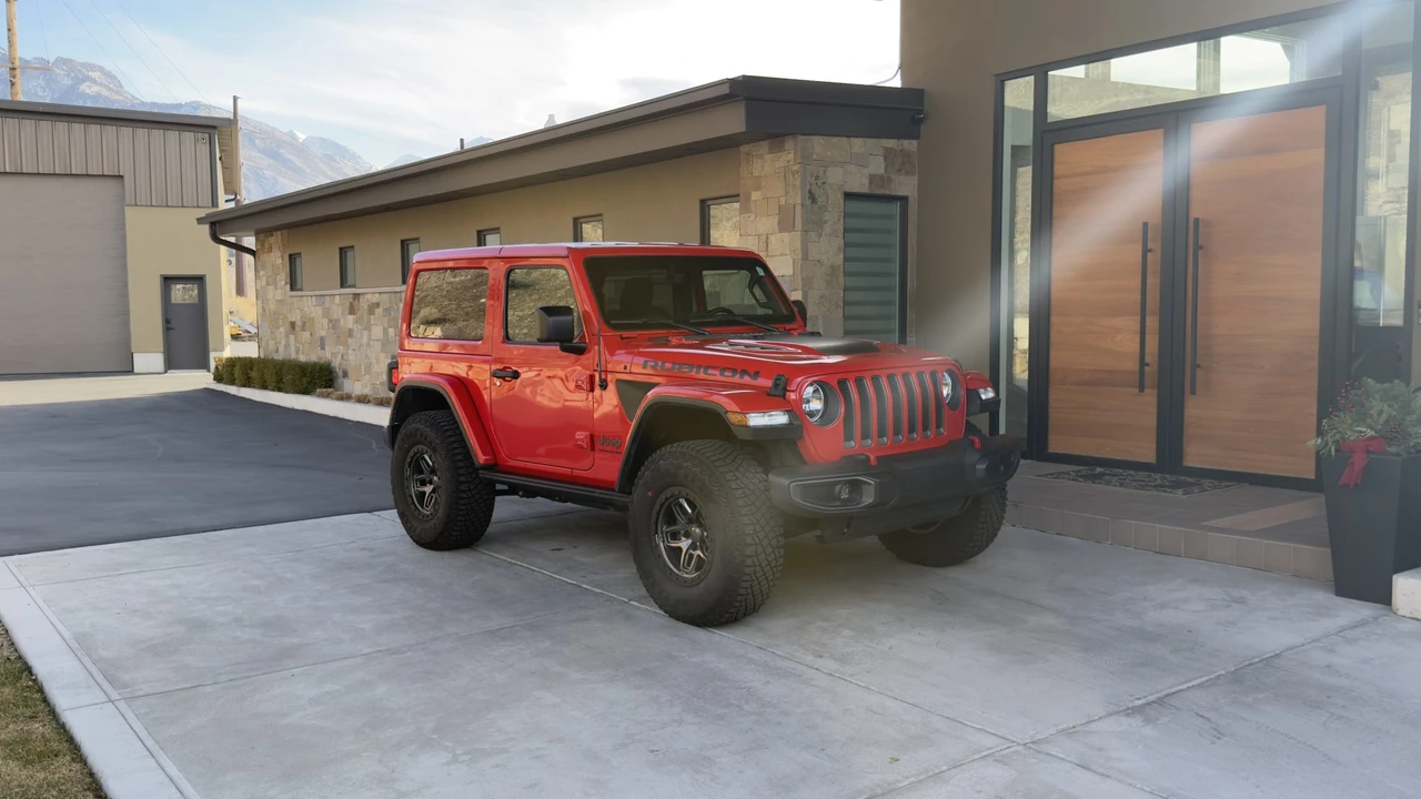 2021 Jeep JL Wrangler - Image 7 of 31