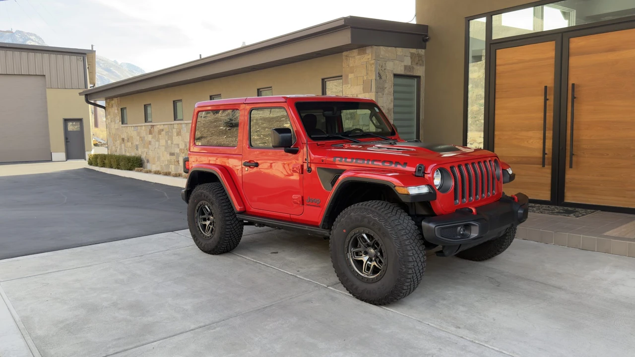 2021 Jeep JL Wrangler - Image 5 of 31