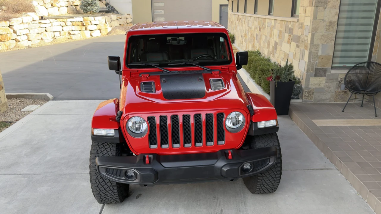 2021 Jeep JL Wrangler - Image 2 of 31