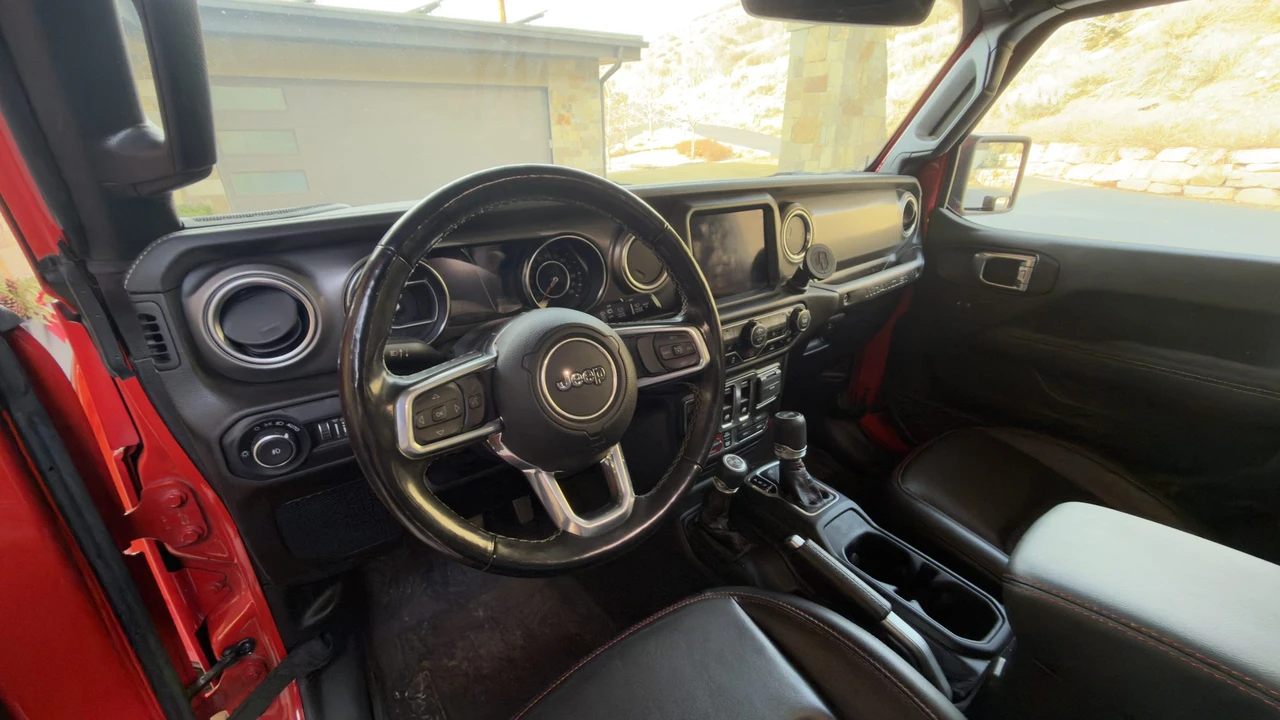 2021 Jeep JL Wrangler - Image 26 of 31