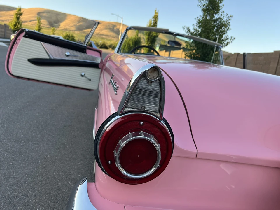 1956 Ford Thunderbird 1st Gen - Image 20 of 31