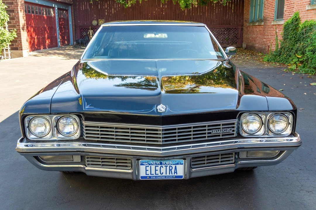 1972 Buick Electra - Image 10 of 31