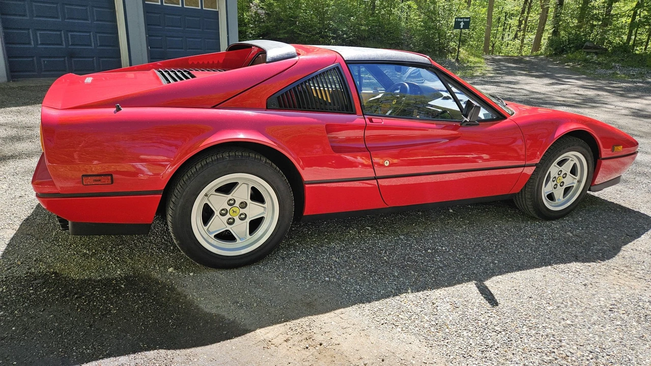 1987 Ferrari 328 GTS - Image 15 of 31