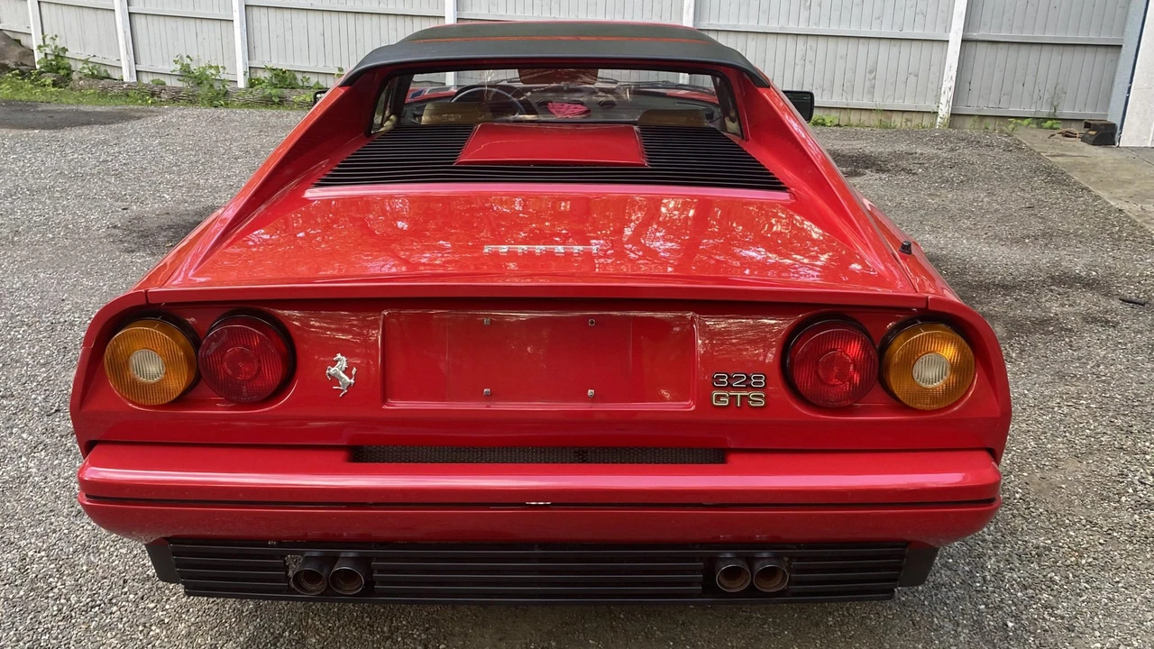 1987 Ferrari 328 GTS - Image 13 of 31