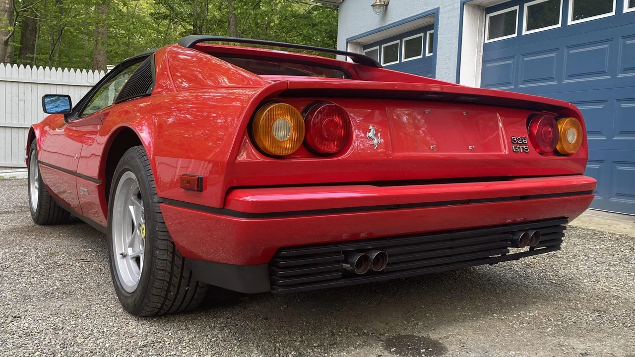 1987 Ferrari 328 GTS - Image 11 of 31