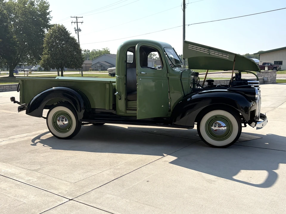1946 Chevrolet Stylemaster & Fleetmaster & Fleetline - Image 16 of 31