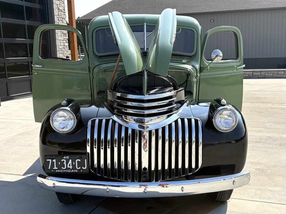 1946 Chevrolet Stylemaster & Fleetmaster & Fleetline - Image 15 of 31