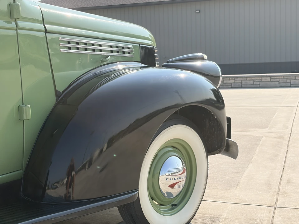 1946 Chevrolet Stylemaster & Fleetmaster & Fleetline - Image 22 of 31