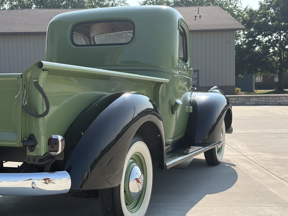 1946 Chevrolet Stylemaster & Fleetmaster & Fleetline - Image 19 of 31