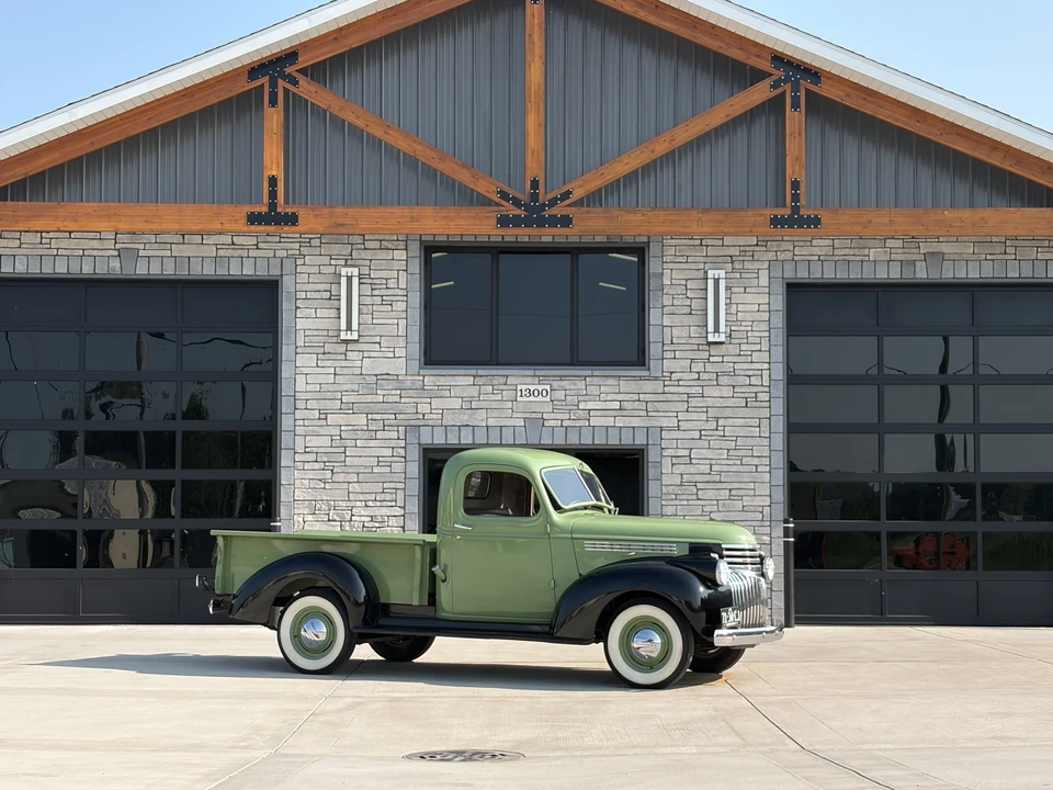 1946 Chevrolet Stylemaster & Fleetmaster & Fleetline - Image 17 of 31
