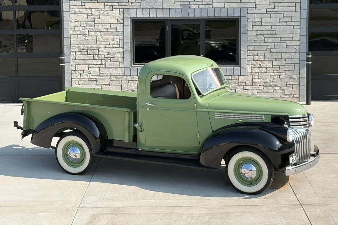 1946 Chevrolet Stylemaster & Fleetmaster & Fleetline - Image 2 of 31