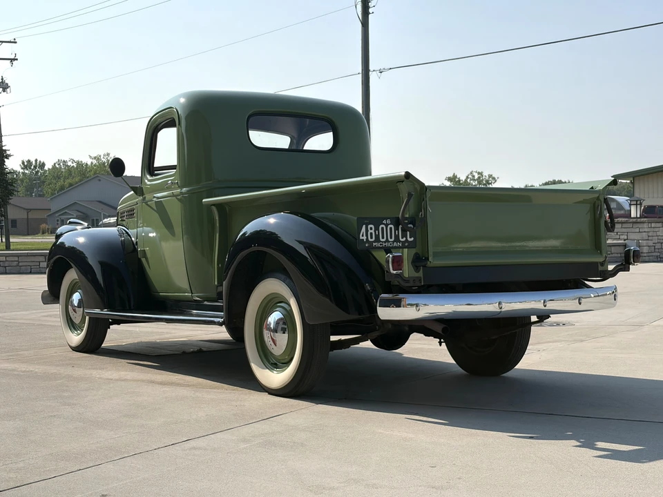 1946 Chevrolet Stylemaster & Fleetmaster & Fleetline - Image 9 of 31