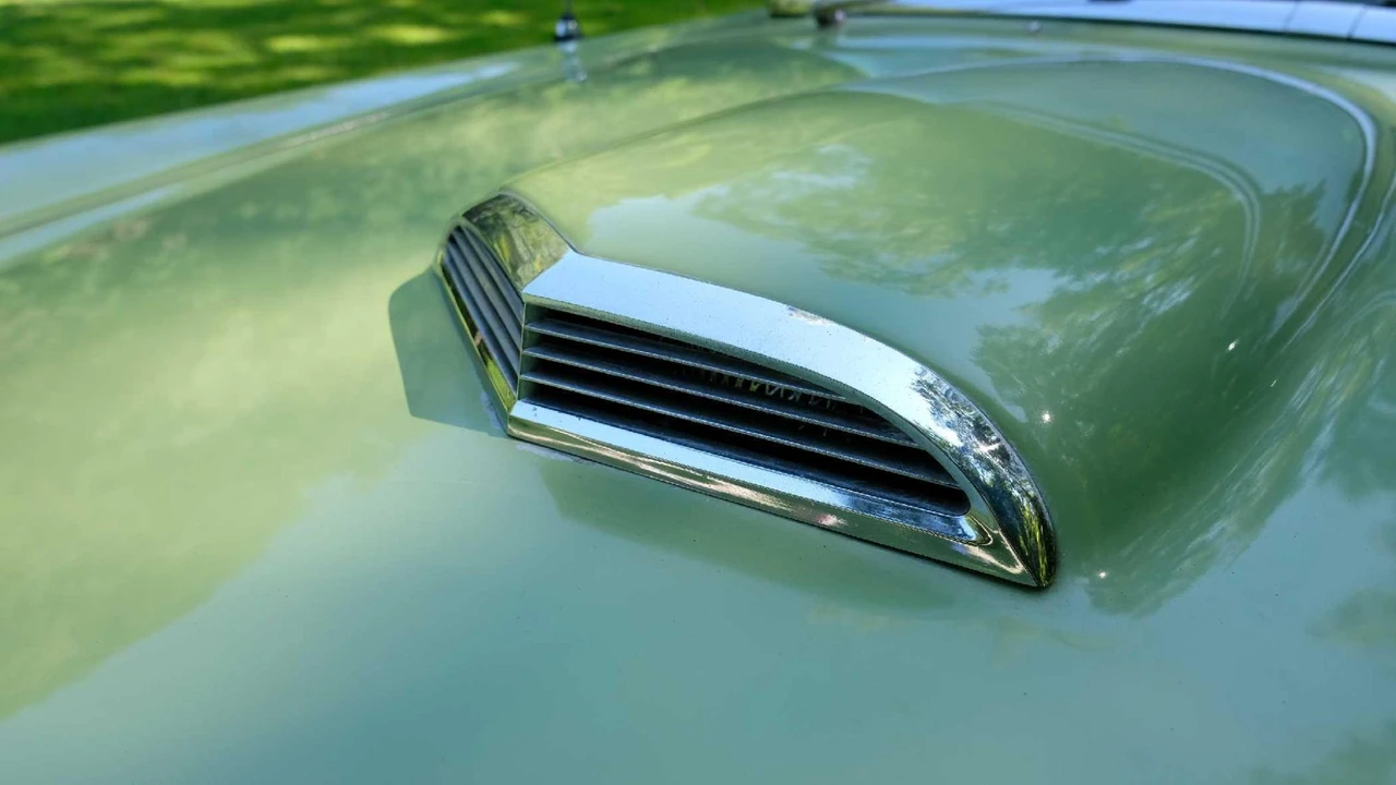 1956 Ford Thunderbird 1st Gen - Image 17 of 31