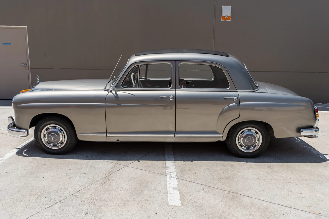 1958 Mercedes-Benz W105 219 - Image 2 of 31