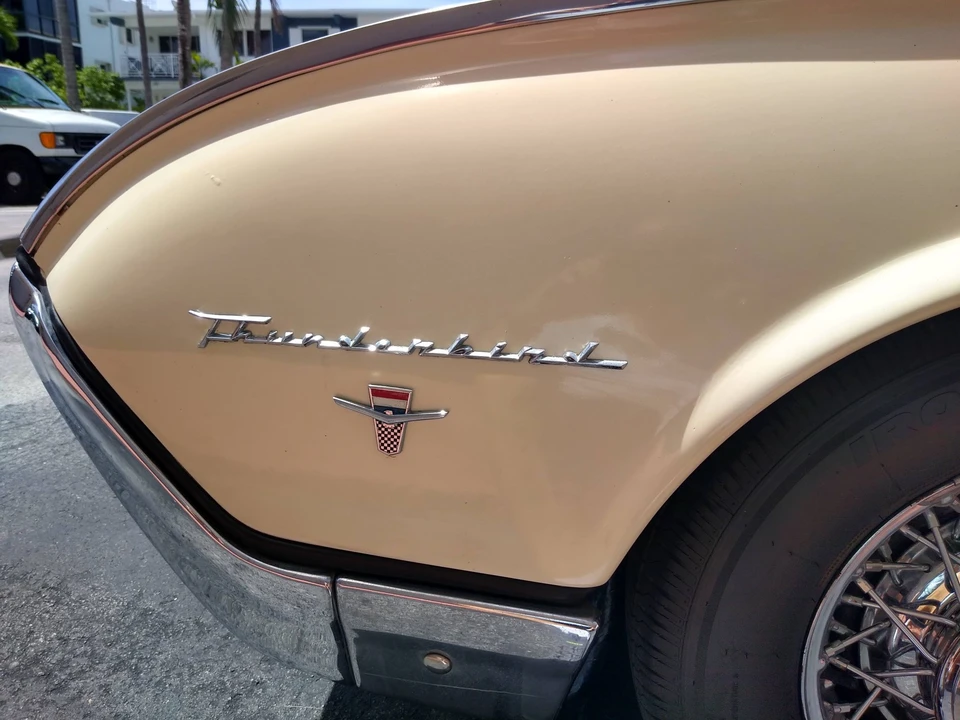 1962 Ford Thunderbird 3rd Gen - Image 26 of 31