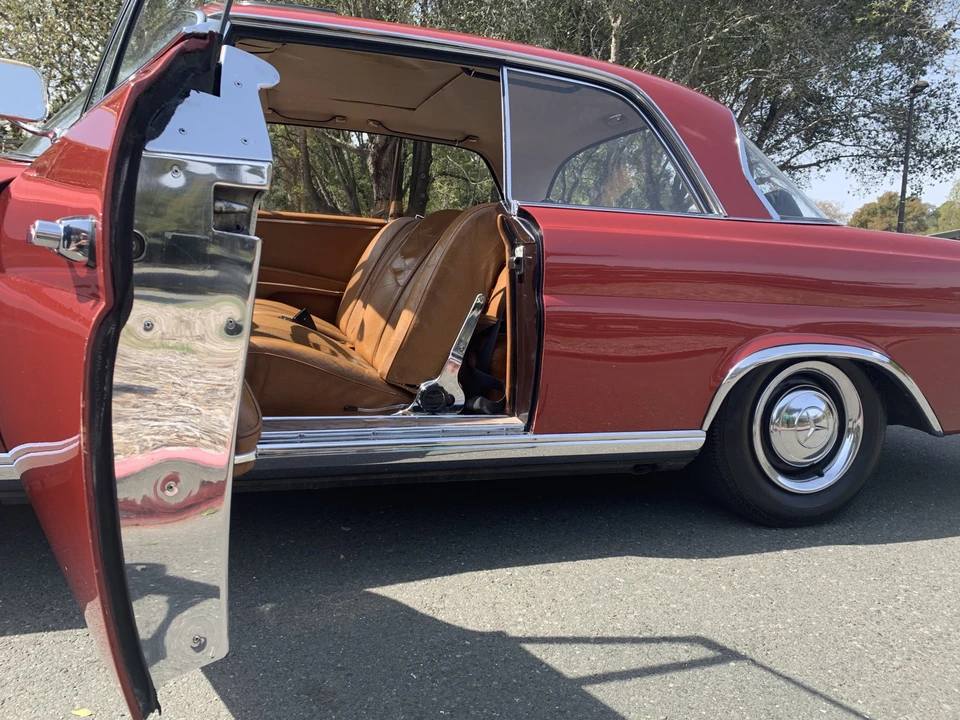 1966 Mercedes-Benz W111 Coupe - Image 22 of 31