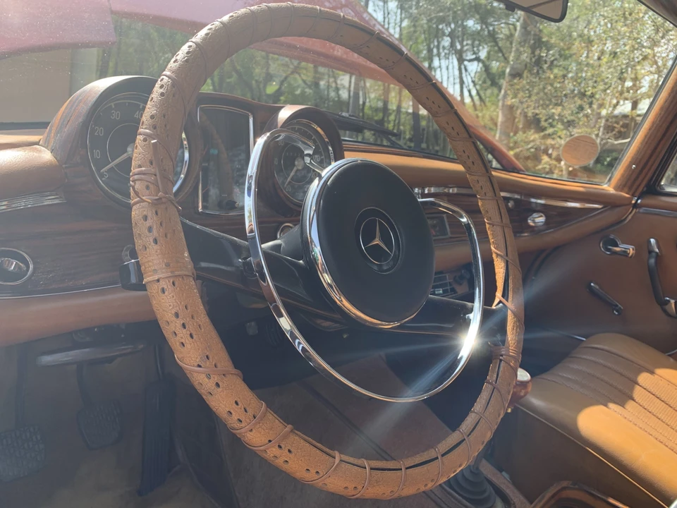 1966 Mercedes-Benz W111 Coupe - Image 26 of 31