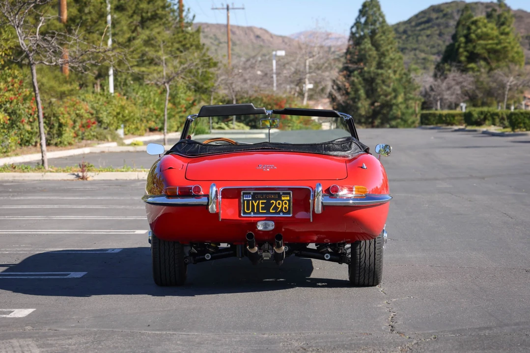 1967 Jaguar E-Type Series 1 - Image 10 of 31