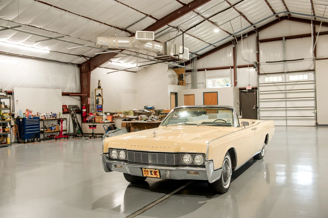 1967 Lincoln - Image 4 of 31